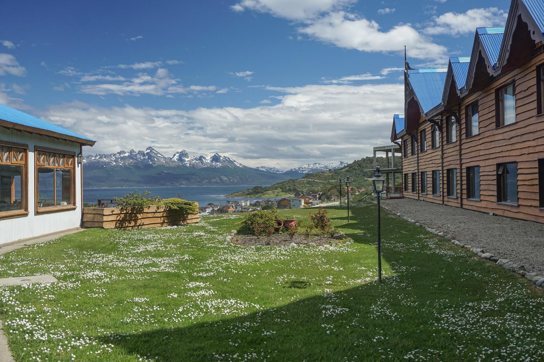 Hotel Los Nires Ushuaia Exterior photo