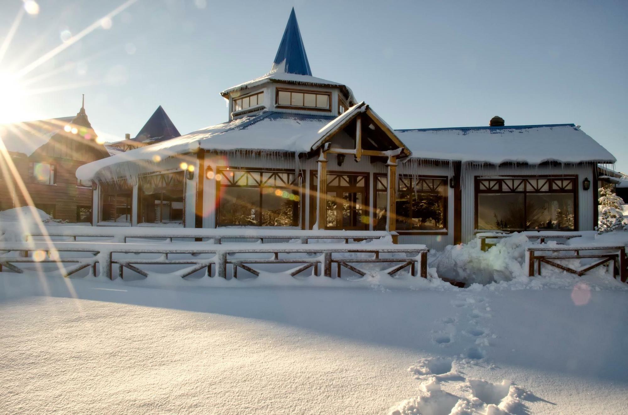 Hotel Los Nires Ushuaia Exterior photo