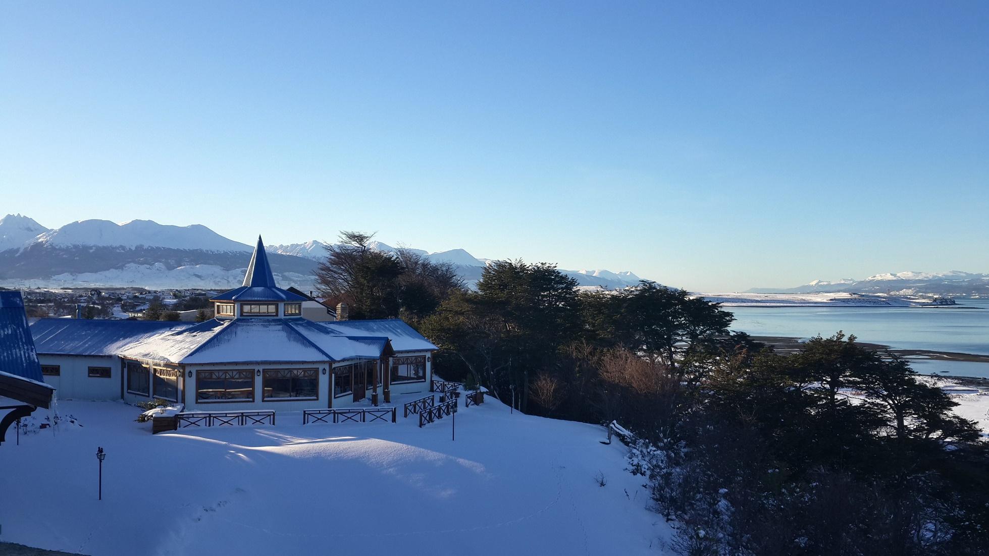 Hotel Los Nires Ushuaia Exterior photo